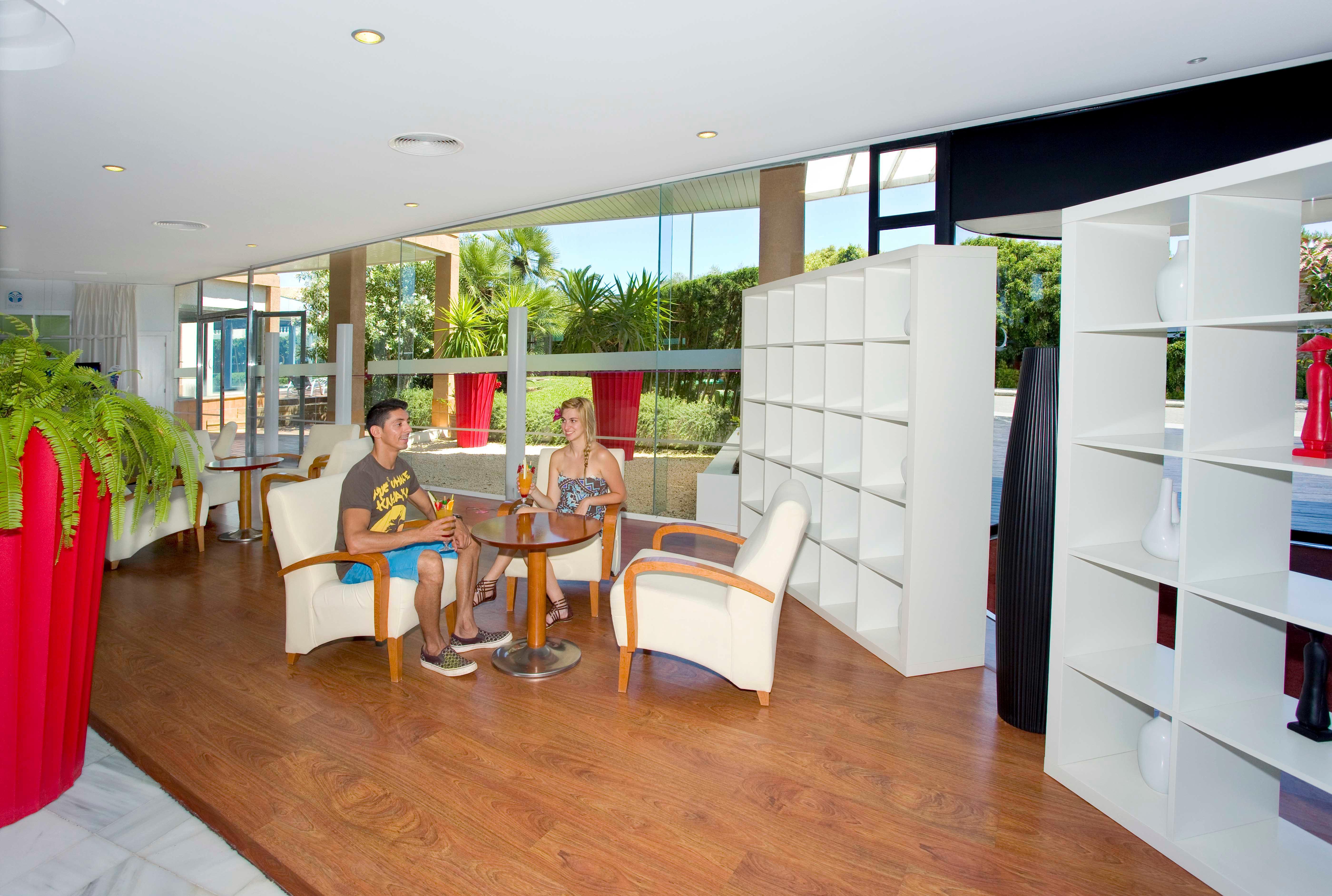 Hotel Illot Suites Cala Ratjada  Exterior foto